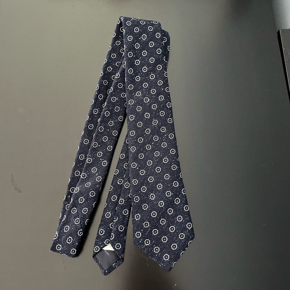 Men’s Suitsupply tie navy